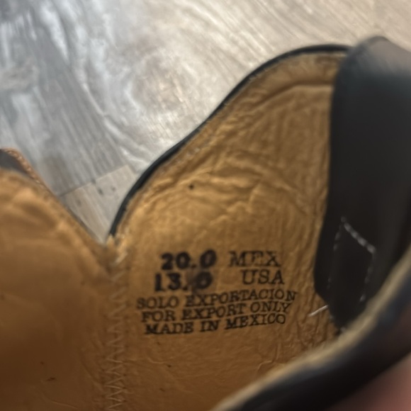 Leather boots - Picture 4 of 4